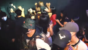 festa clandestina em barbearia de osasco