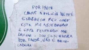 funcionária pede socorro assédio chefe (1)