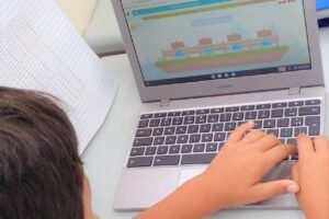 escola barueri plataforma finlândia