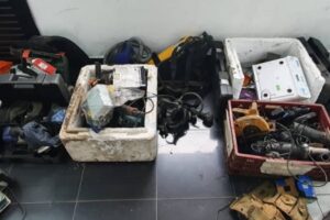 ladrão esgoto barueri