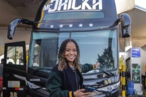 mc dricka alphaville onibus