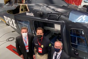 leonardo itapevi montadora de helicópteros