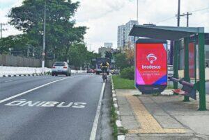 telas digitais ônibus osasco (1)