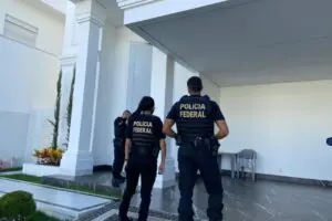 A Polícia Federal deflagrou a Operação Lavanderia, para apurar possíveis crimes de lavagem de dinheiro praticados por empresários em Barueri.