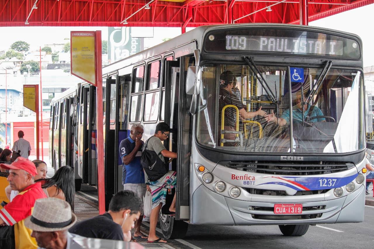 ônibus itapevi