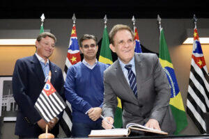 hubert secretário de educação