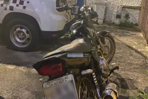 motocicleta furtada