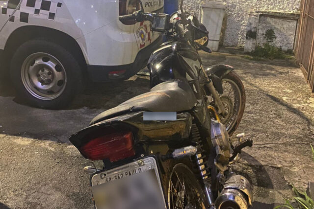 motocicleta furtada