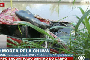 mulher morta dentro de carro arrastado carapicuíba