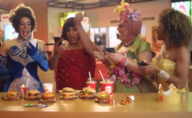 drag queens de osasco burger king