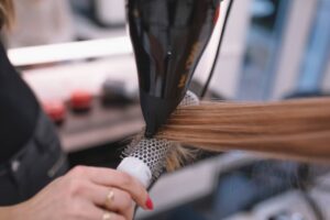 escova cabelo dia das mulheres