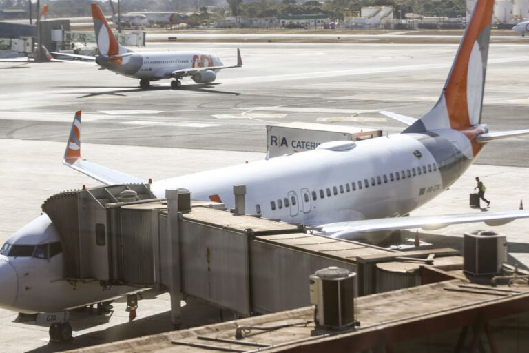 “Voa, Brasil” promete cerca de 12 milhões de passagens aéreas por ano a R$ 200