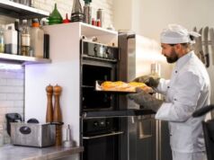cozinha insdutrial vagas