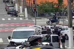 fuga osasco roubo de carga