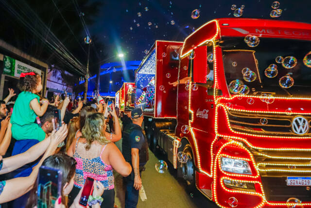 caravana de natal coca-cola osasco