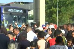 manifestação raposo tavares cotia (1)