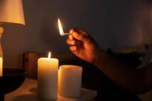 Enel falta de luz