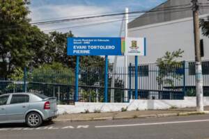 escola prefeitura de carapicuíba