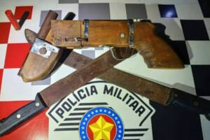 presos arma e facao itapevi (1)
