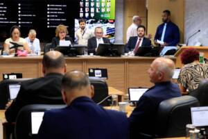 vereadores aprovam carteira de identificação parkinson osasco (1)