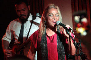 lady zu Osasco