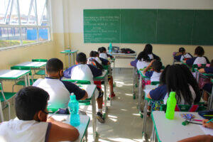 educação concurso carapicuiba