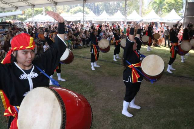 festa das nações praça das artes barueri (1)