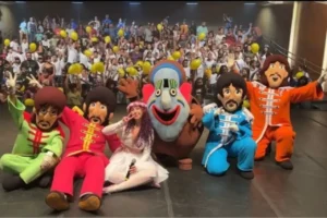 Beatles 4Ever Cartoon Osasco