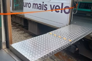 escada telescópica viamobilidade