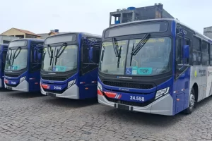 ônibus emtu