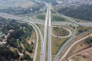 interdição alça acesso rodoanel Bendeirantes