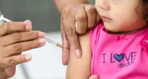 vacina contra polio