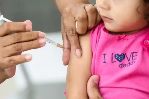 vacina contra polio