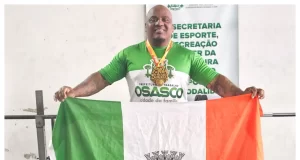 Atleta de Osasco conquista título no supino