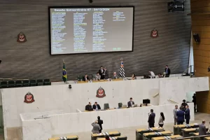 alesp aprova lei anticalote