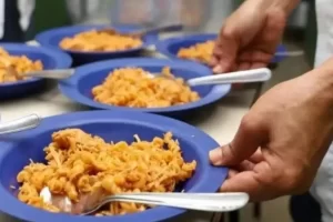 escolas estaduais almoço merenda