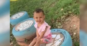 menina de um ano morre acidente escorregador carapicuiba