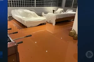 moradores de condominio em cotia sofrem com obra