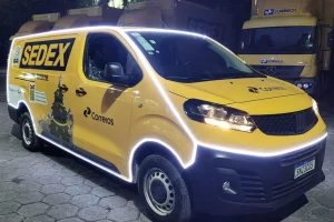 papai noel dos correios carreata luz
