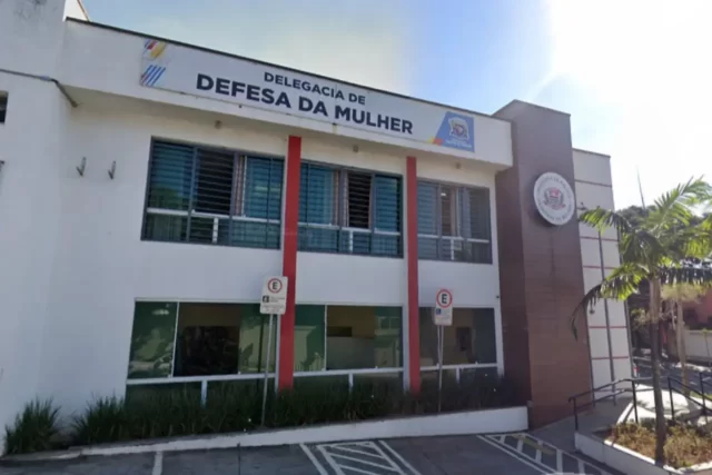 policia delegacia de defesa da mulher santana de parnaiba