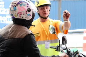 açao para motociclistas em osasco