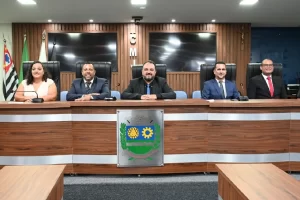 mesa diretora jandira Câmra Jandira