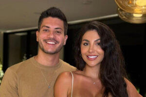 arthur aguiar e jheny