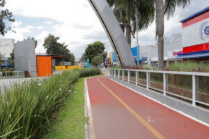 ciclovia e ciclofaixa em barueri