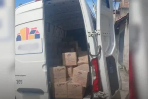 veículo roubado com carga barueri