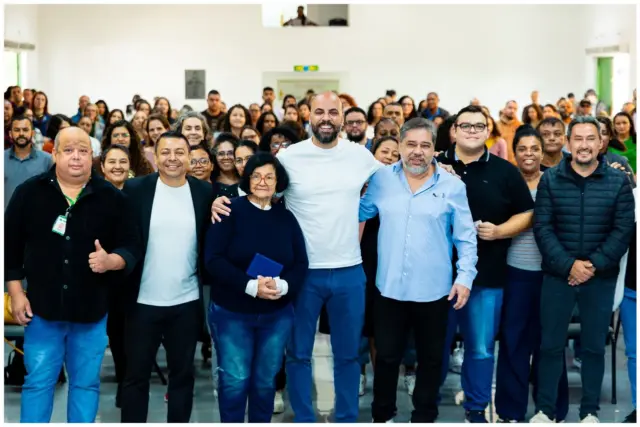 Posse de novos servidores municipais em Osasco 2025
