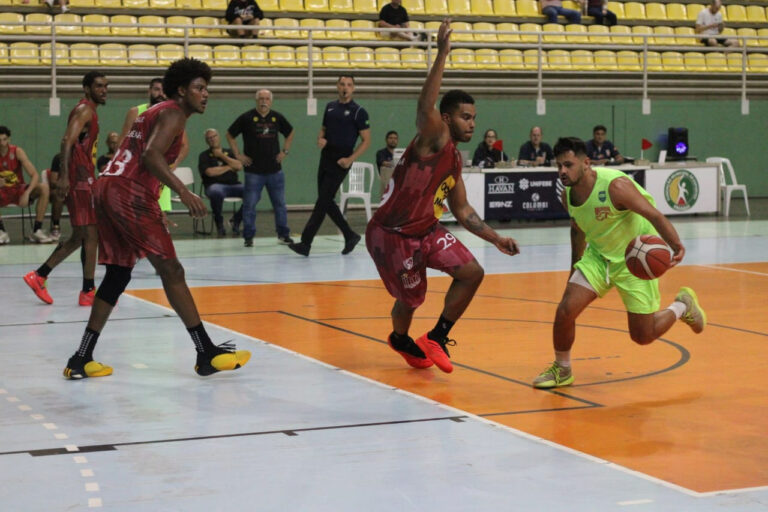 Sábado tem jogo do Basket Osasco com entrada gratuita no Geodésico