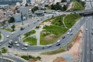 interdição para obras estrada dos romeiros barueri