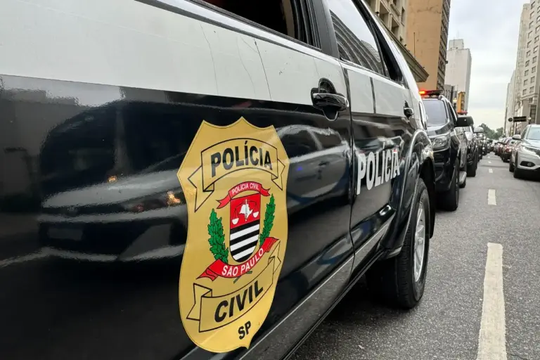 Operação policial contra fraude financeira e lavagem de dinheiro cumpre mandados na Grande São Paulo e Capital