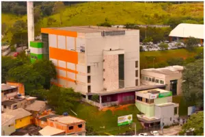 reforma da Emef Renato Rosa em Barueri 2025